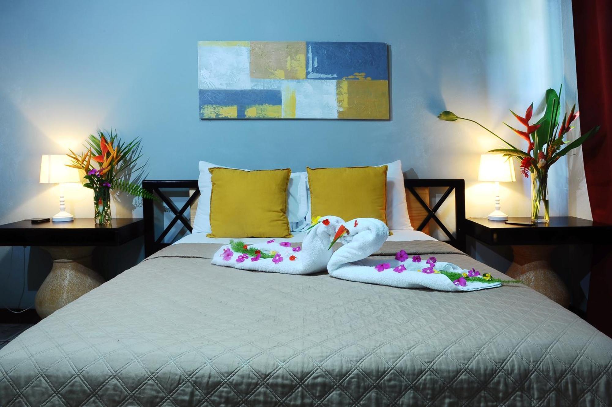 Private Fully Furnished Home At Wide Mouth Frog Hostel Quepos Luaran gambar